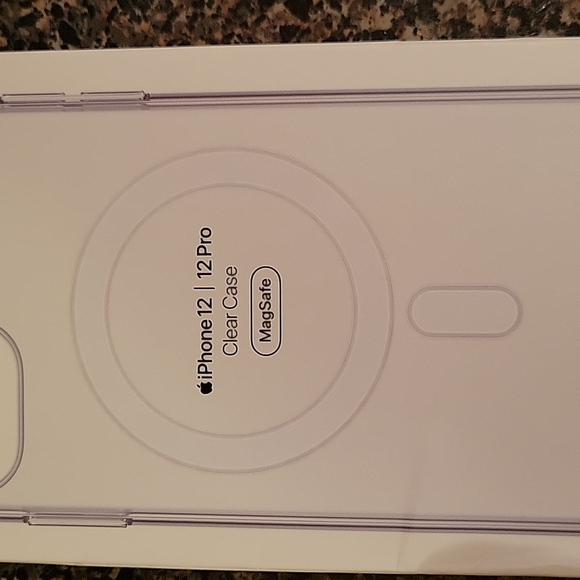 Authentic iphone 12/12 Pro Clear Case MagSafe - Picture 8 of 16